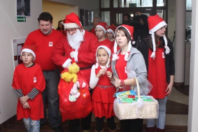 Dzieci życzą dzieciom w Wejherowie i Pucku