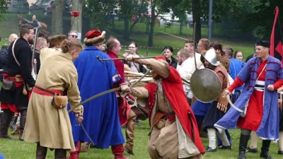 Rekonstrukcja historyczna 2017. Bitwa o taborowy wóz kupiecki - fot. Leszek Spigarski