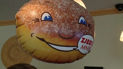 Pączki, faworki i inne łakocie