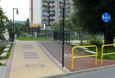 Szlakiem wejherowskich ścieżek pieszo-rowerowych (fot. Leszek Spigarski)