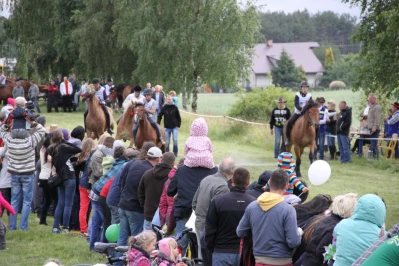 XI Wielka Parada Bryczek i Wozów w Szymbarku