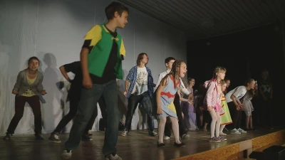 Reda: Teatralne spotkania w Auli