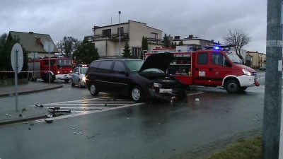 Wypadek na skrzyżowaniu Myśliwskiej i Sikorskiego