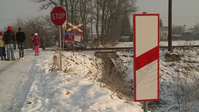 Bożepole Małe: Samochód wjechał pod pociąg