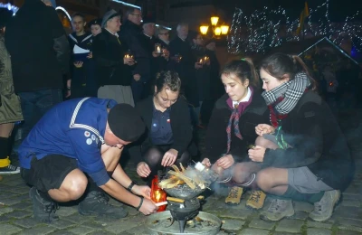 Betlejemskie Światło Pokoju - Wejherowo 2015 fot. Leszek Spigarski