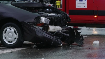 Wypadek na skrzyżowaniu Myśliwskiej i Sikorskiego