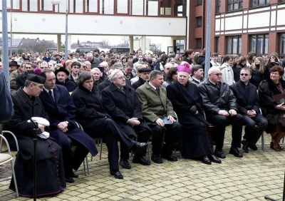 Rocznica nadania imienia Jana Pawła II Samorządowemu Gimnazjum w Bolszewie