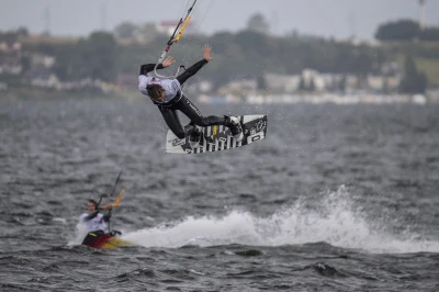 Puchar i Mistrzostwa Polski w kitesurfingu i wingfoilu w Pucku