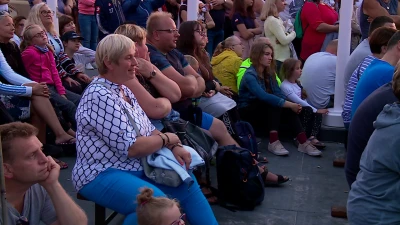 vlcsnap-2019-08-13-15h15m21s027.png