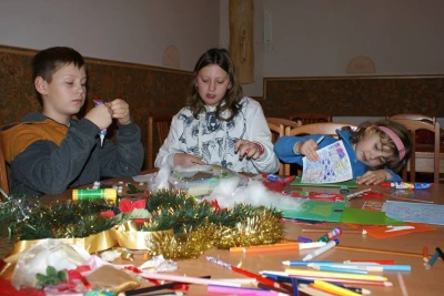 Dzieci życzą dzieciom
