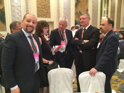 Lokalni biznesmeni i samorządowcy w Chinach