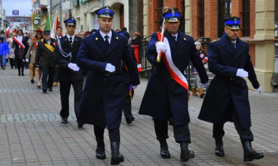 Biało-czerwona parada niepodległościowa w Wejherowie