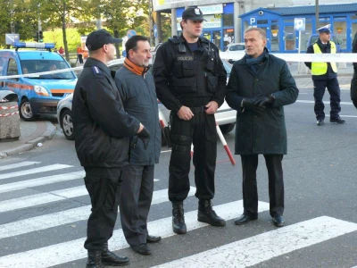Niewybuch na Placu Gdynian Wysiedlonych
