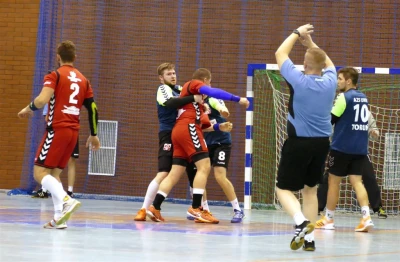 Tytani vs AZS UMK Toruń 29:24, 4.11.2017, fot. Leszek Spigarski