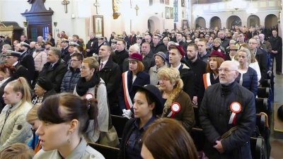 Święto Niepodległości 2017 – msza święta w wejherowskiej Kolegiacie – fot. Leszek Spigarski
