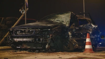 Wypadek samochodu osobowego z samochodem pożarniczym