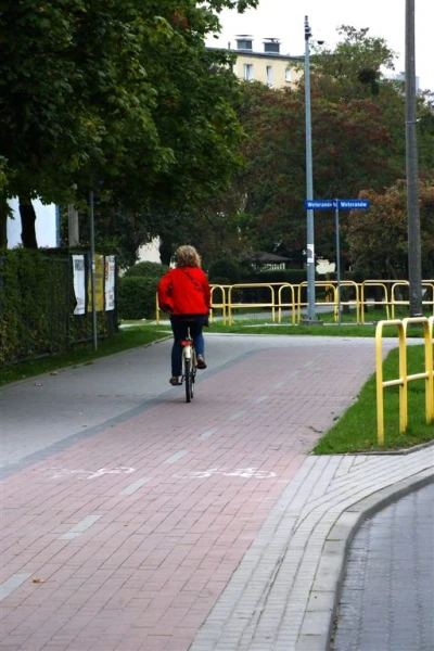Szlakiem wejherowskich ścieżek pieszo-rowerowych (fot. Leszek Spigarski)