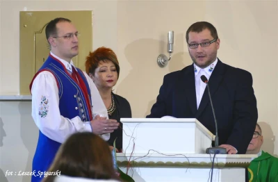 Luzino – 15-lecie parafii Matki Bożej Różańcowej, poświęcenie dzwonów – fot. Leszek Spigarski