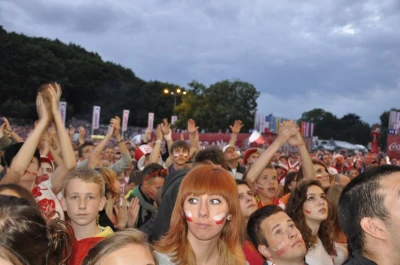 Tłumy w gdańskiej Strefie Kibica