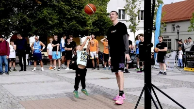 Streetball na Placu Jakuba Wejhera