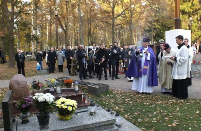 Wszystkich Świętych (fot. Leszek Spigarski)