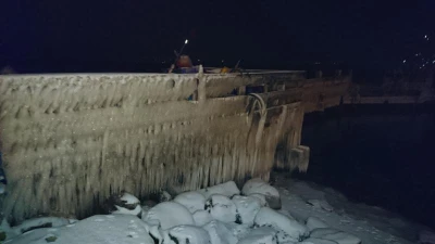 Rewa zimową nocą 