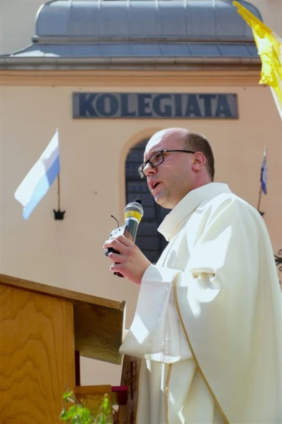 Boże Ciało 2017. Uroczystośc w parafii pw. Trójcy Świętej w Wejherowie. Fot. Leszek Spigarski