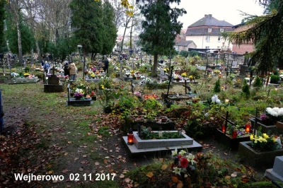 Dzień Zaduszny na starym cmentarzu, 2.11.2017, fot. Leszek Spigarski