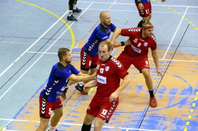 KS Tytani Wejherowo - Sambor Tczew  25 : 28, 7.10.2017, fot. Leszek Spigarski