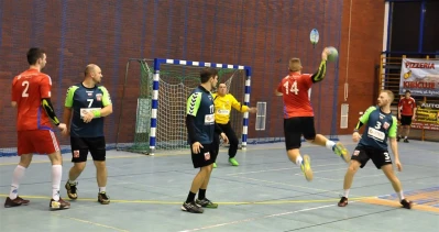 Zwycięstwo Tytanów 34:28 na otwarcie sezonu - fot. Leszek Spigarski