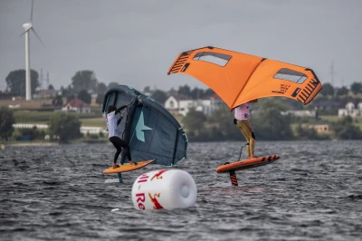 Puchar i Mistrzostwa Polski w kitesurfingu i wingfoilu w Pucku