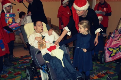 Święty Mikołaj w szpitalu i w Domu Pomocy Społecznej