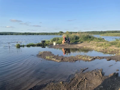 Zawody wędkarskie nad jeziorem Orle