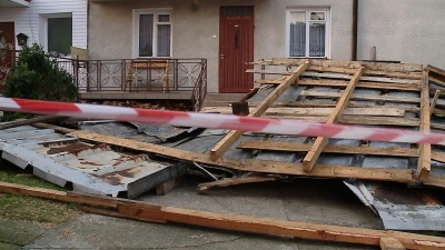 Wichura zerwała dach w Gościcinie