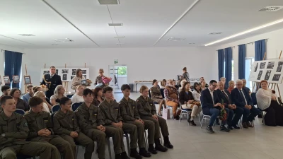 Wojsko w obiektywie.  Military Art