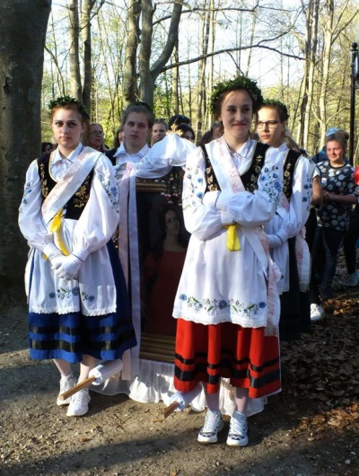 Pielgrzymi z Kościerzyny, Przodkowa, Żukowa i Grzybna dotarli do Wejherowa fot. Leszek Spigarski