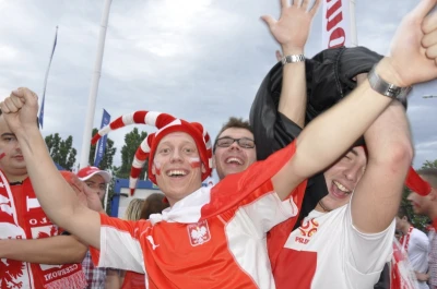 Tłumy w gdańskiej Strefie Kibica