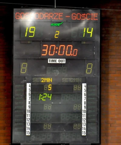 Zwycięstwo Tytanów 34:28 na otwarcie sezonu - fot. Leszek Spigarski