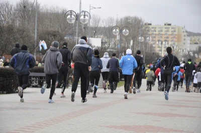 Biegli pod wiatr z okazji urodzin Gdyni