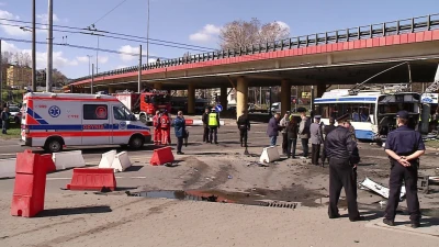 Wypadek tira i trolejbusa w Gdyni