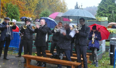 Uroczystość Wszystkich Świętych na wejherowskim cmentarzu - fot. Leszek Spigarski