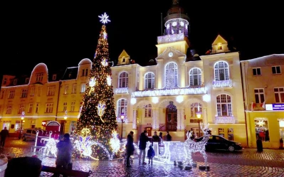 Wejherowo: Lodowisko, karuzela i jarmark (fot. Leszek Spigarski)