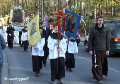Pielgrzymi z Kościerzyny, Przodkowa, Żukowa i Grzybna dotarli do Wejherowa fot. Leszek Spigarski