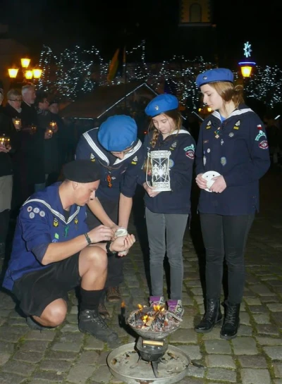 Betlejemskie Światło Pokoju - Wejherowo 2015 fot. Leszek Spigarski