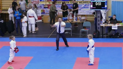 Międzynarodowe zawody karate w Bolszewie - fot. Leszek Spigarski