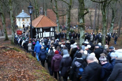 Wielki Post 2016 - Pierwsza Droga Krzyżowa na Kalwarii Wejherowskiej. fot. Leszek Spigarski