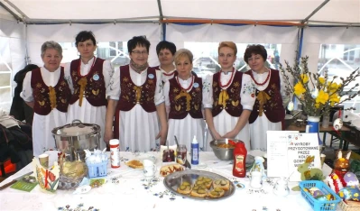DJK Bojano 2016. Rękodzieło i mała gastronomia KGW fot. Leszek Spigarski