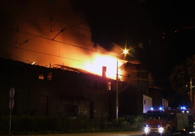 Wielki pożar w Gdańsku. Spłonęła zabytkowa zajezdnia