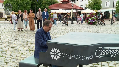Zewnętrzny fortepian w Wejherowie