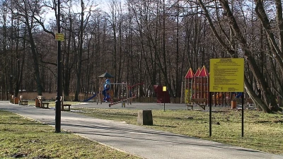 Wiosna w parku nie dla palaczy